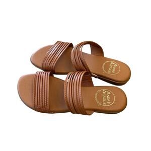 Andre Assous Nabila Flat Sandal Women's Size 5 M Pecan Brown Featherweight